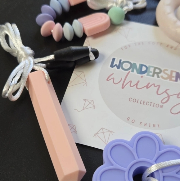 Autism Sensory Oral Teething Necklaces Toys 5 Pieces - Picture 3 of 8